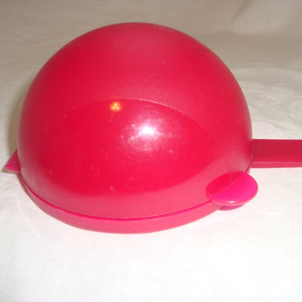 Tupperware Forget Me Not Onion Keeper Red Vintage VGUC